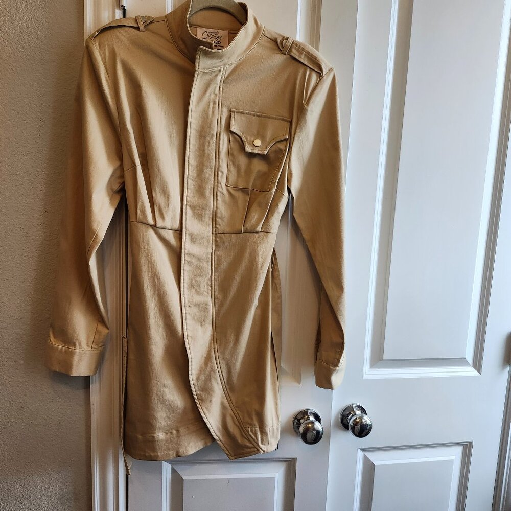 Vintage, Safari Style, Girl's M, Belted Tan, Trench Coat, By CUTELY COVERED